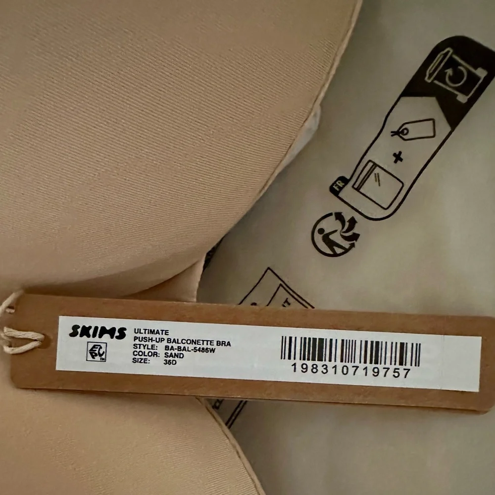 Skims Balconette Push-Up Bra 36D - Picture 5 of 7